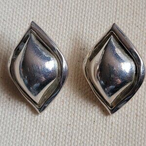 Vintage Silver Metal Diamand Shaped Dome Post Earrings